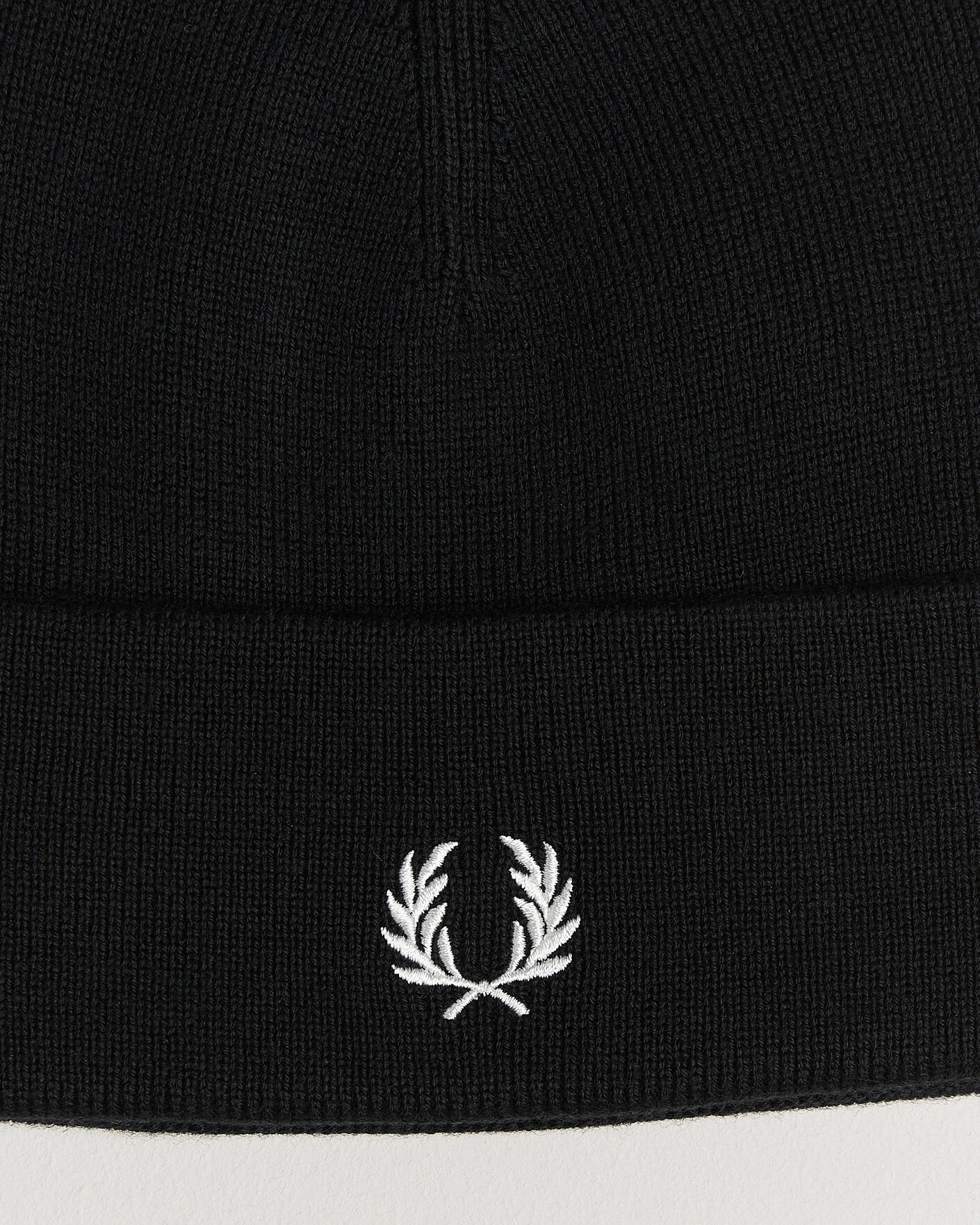 Herr | Mössor | Fred Perry | Merino Wool Beanie Black