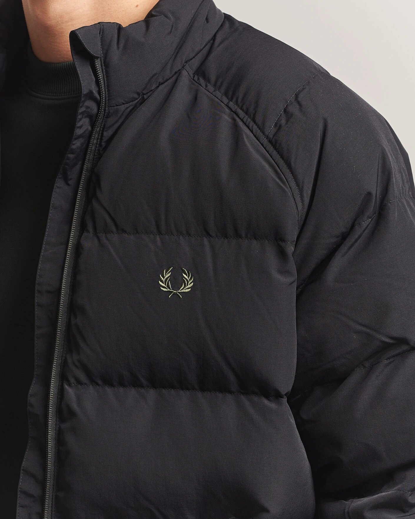 Herr | Jackor | Fred Perry | Raglan Sleeve Padded Jacket Black