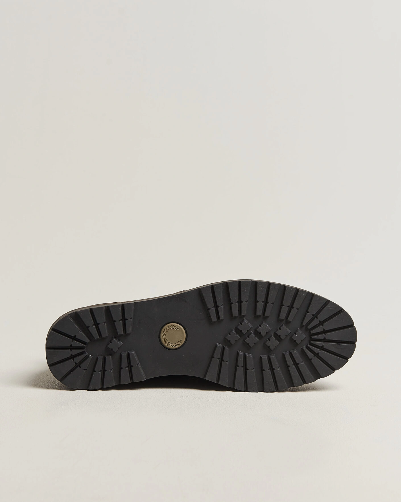 Herr | Kängor | Fred Perry | Kenney Waxed Suede Chukka Boot Black