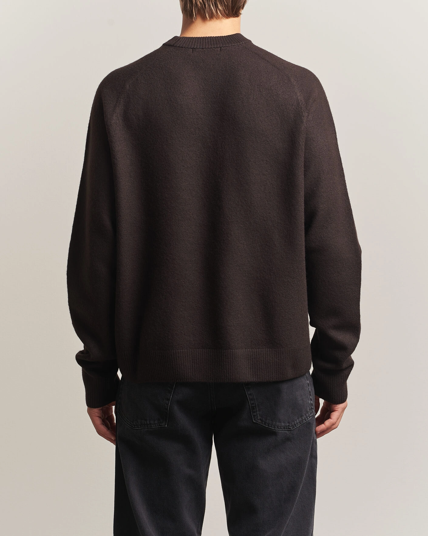Herr | Tröjor | Fred Perry | Wool Saddle Sleeve Crew Neck Rich Brown