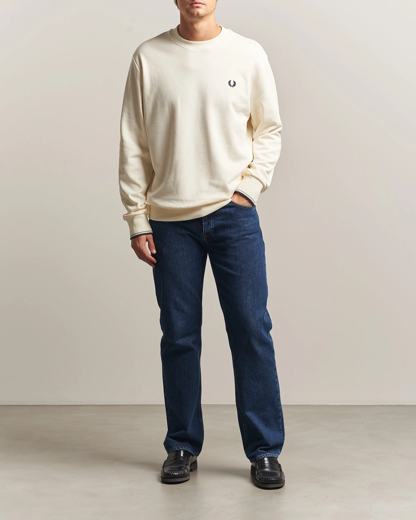 Herr | Tröjor | Fred Perry | Crew Neck Sweatshirt Ecru
