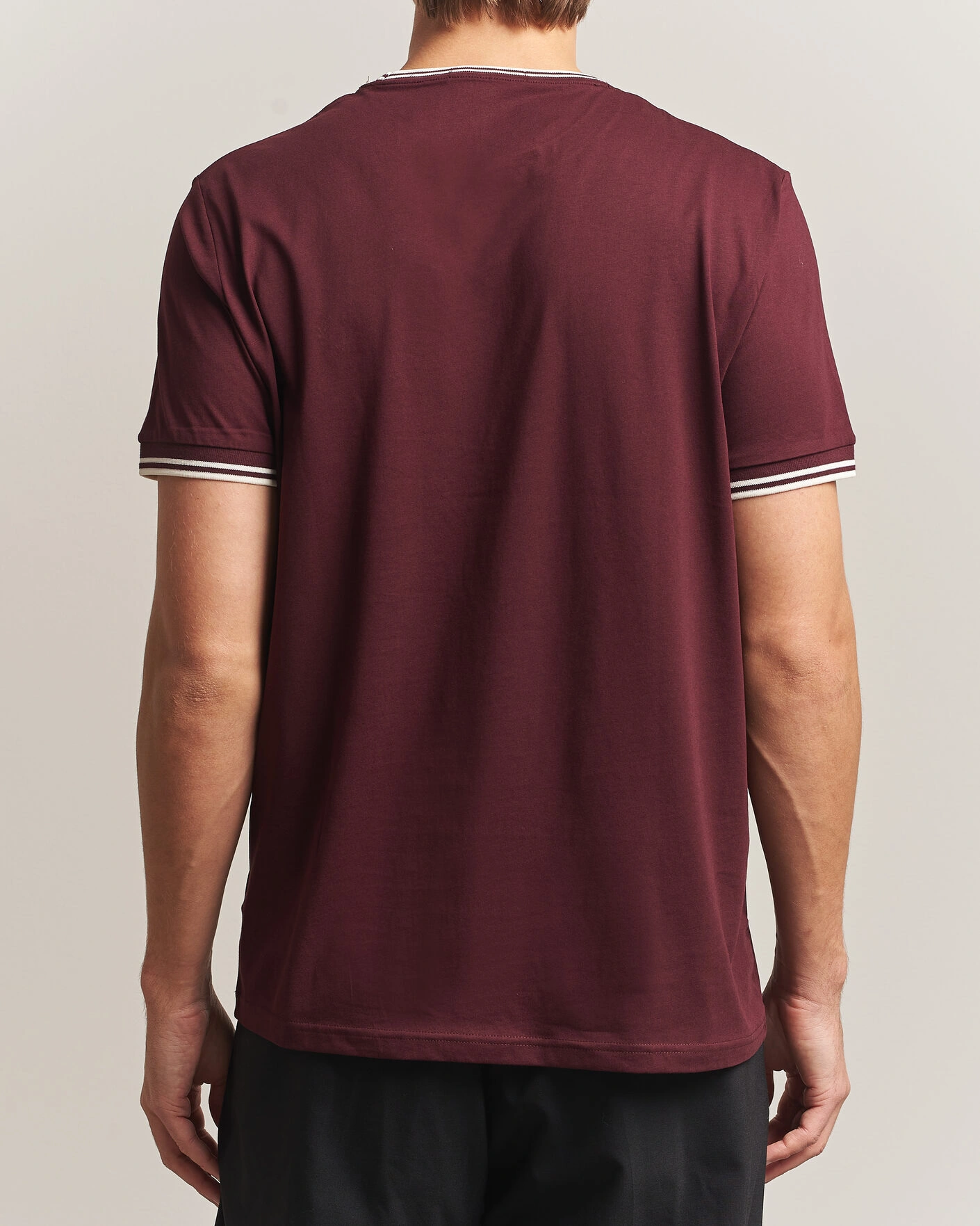 Herr | T-Shirts | Fred Perry | Twin Tipped T-Shirt Oxblood