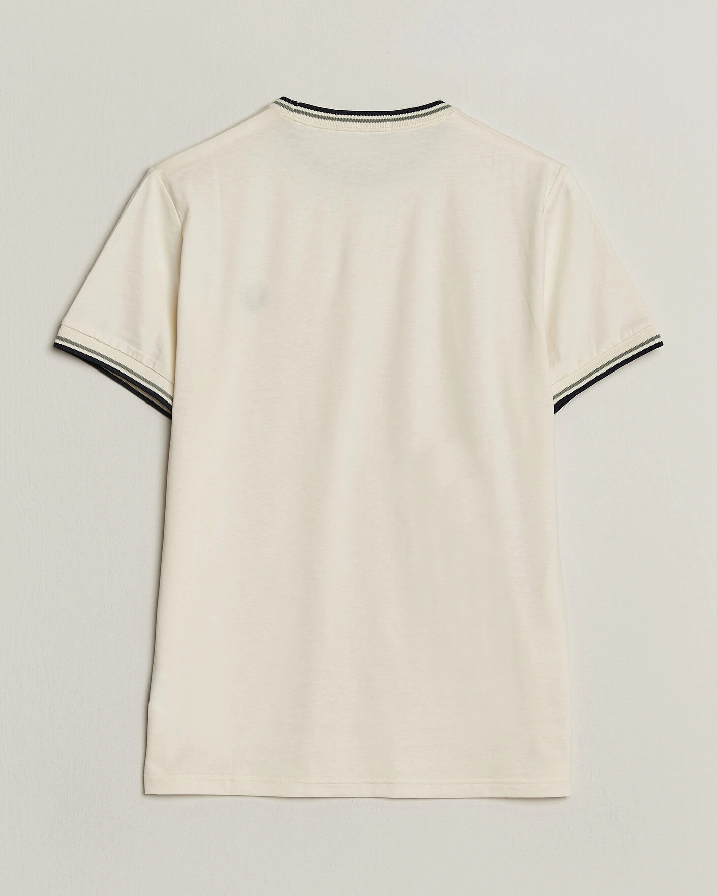 Herr | T-Shirts | Fred Perry | Twin Tipped T-Shirt Ecru