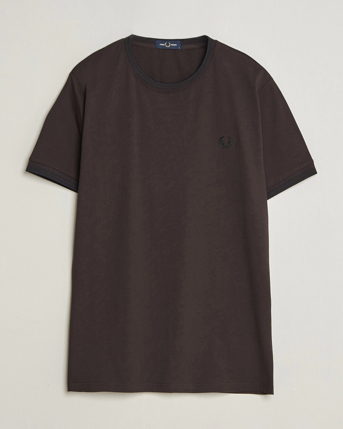 Herr | T-Shirts | Fred Perry | Twin Tipped T-Shirt Rich Brown