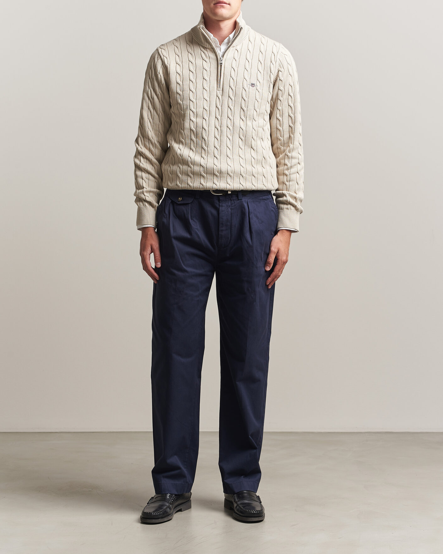 Herr | Byxor | Gant | Relaxed Fit Pleated Cotton Twill Pants Evening Blue