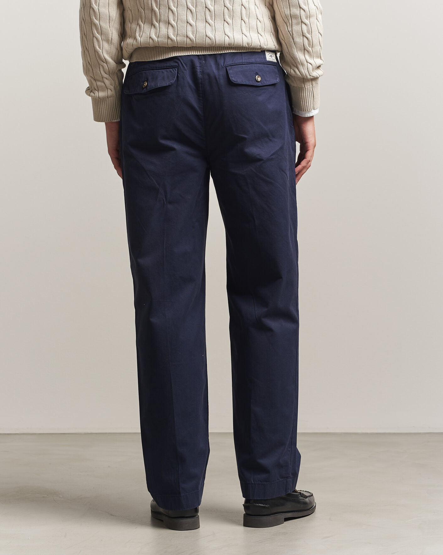 Herr | Byxor | Gant | Relaxed Fit Pleated Cotton Twill Pants Evening Blue
