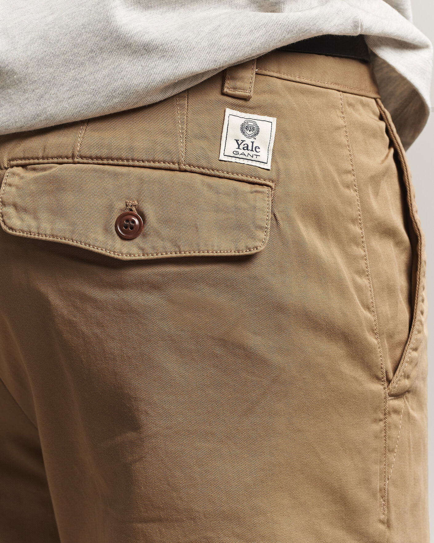 Herr | Byxor | Gant | YALE Cotton Twill Chinos Darkened Beige