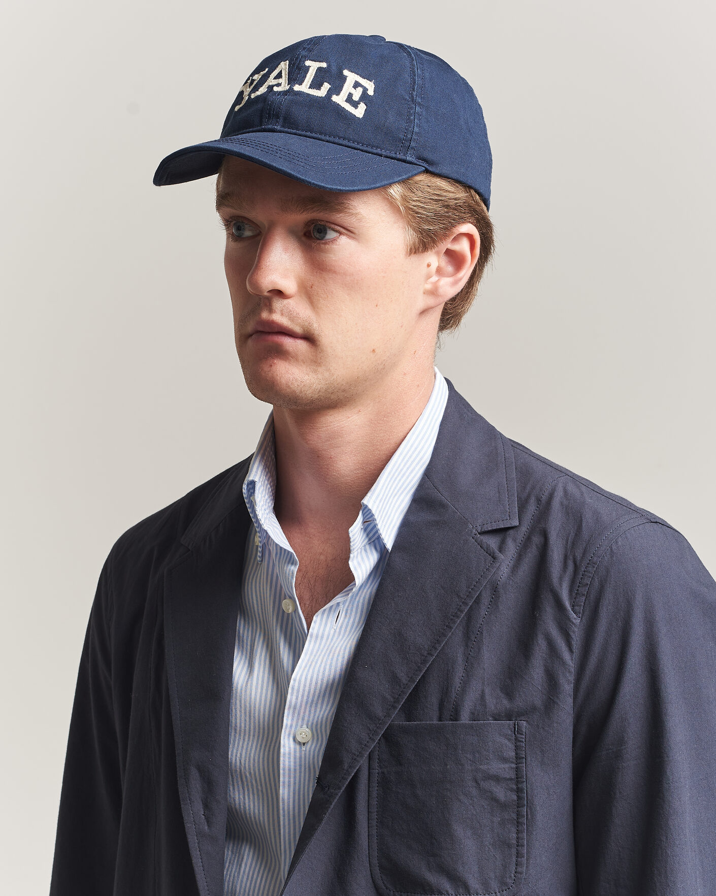 Herr | Hattar & kepsar | Gant | YALE Heavy Washed Cotton Twill Cap Marine