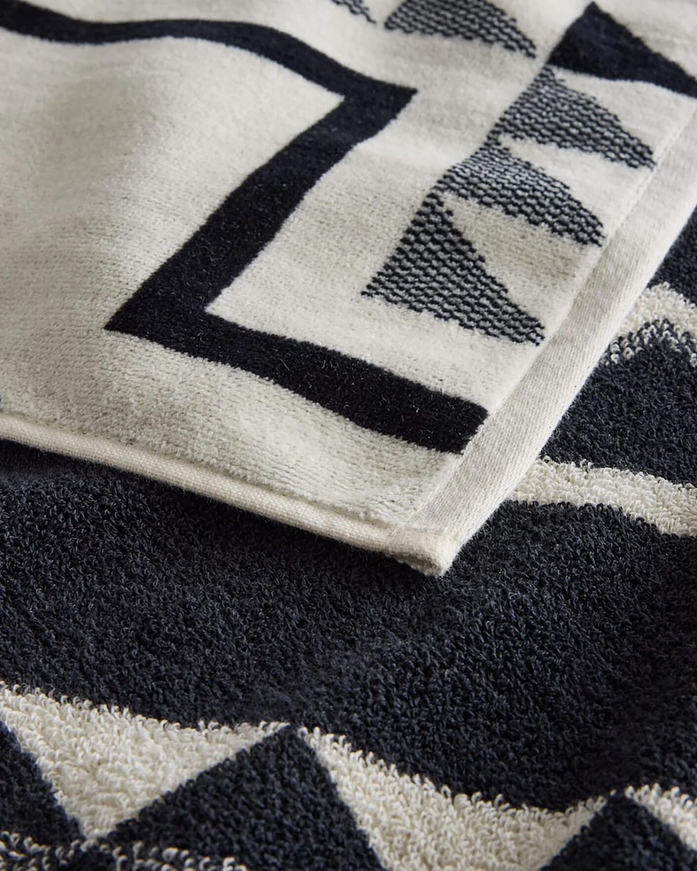 Herr | Textilier | Pendleton | Oversized Jacquard Spa Towel Oxbow
