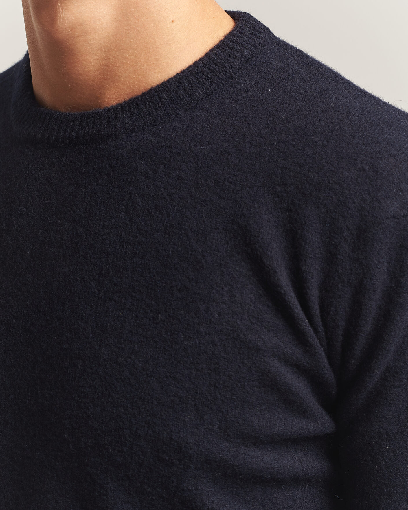 Herr | Tröjor | Altea | Cloud Cashmere Blend Sweater Navy