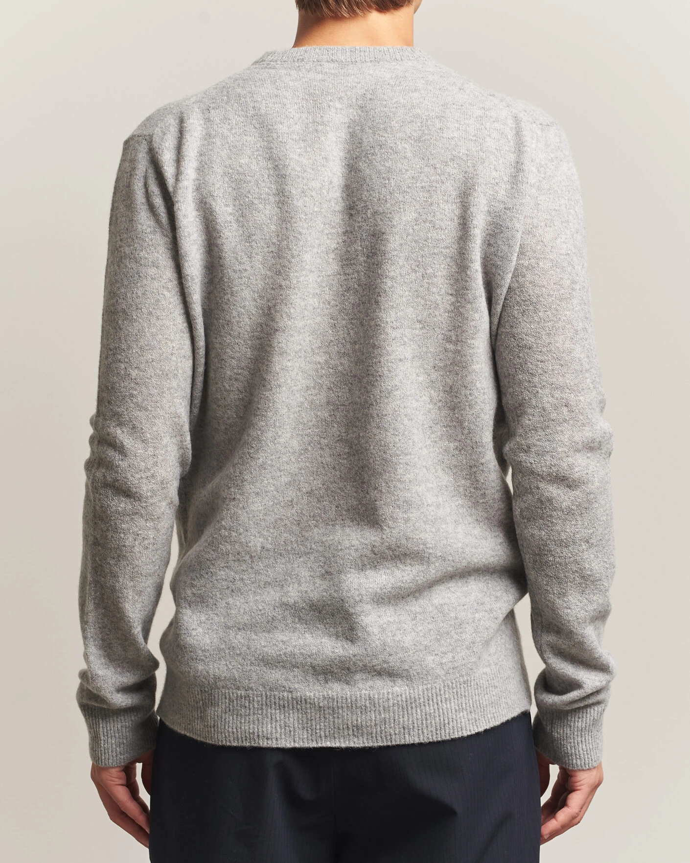 Herr | Tröjor | Altea | Cloud Cashmere Blend Sweater Grey Melange