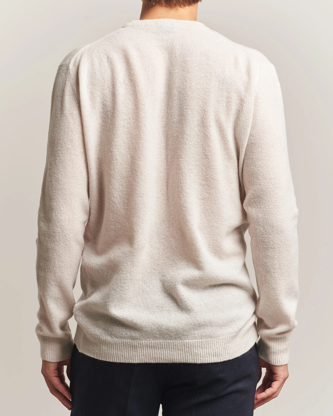 Herr | Tröjor | Altea | Cloud Cashmere Blend Sweater Latte