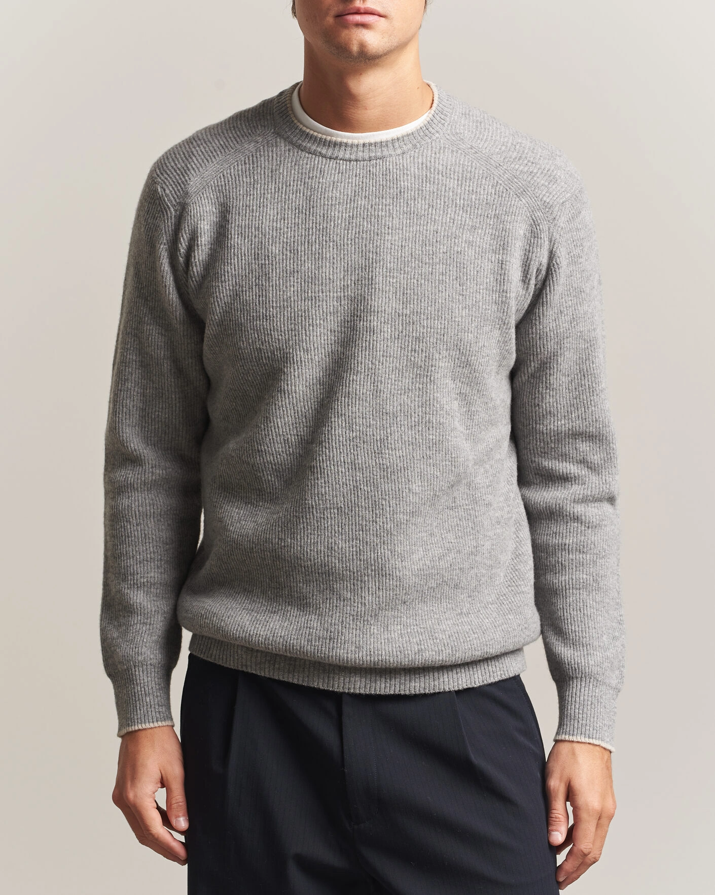 Herr | Tröjor | Altea | Rib Wool Raglan Sweater Light Grey