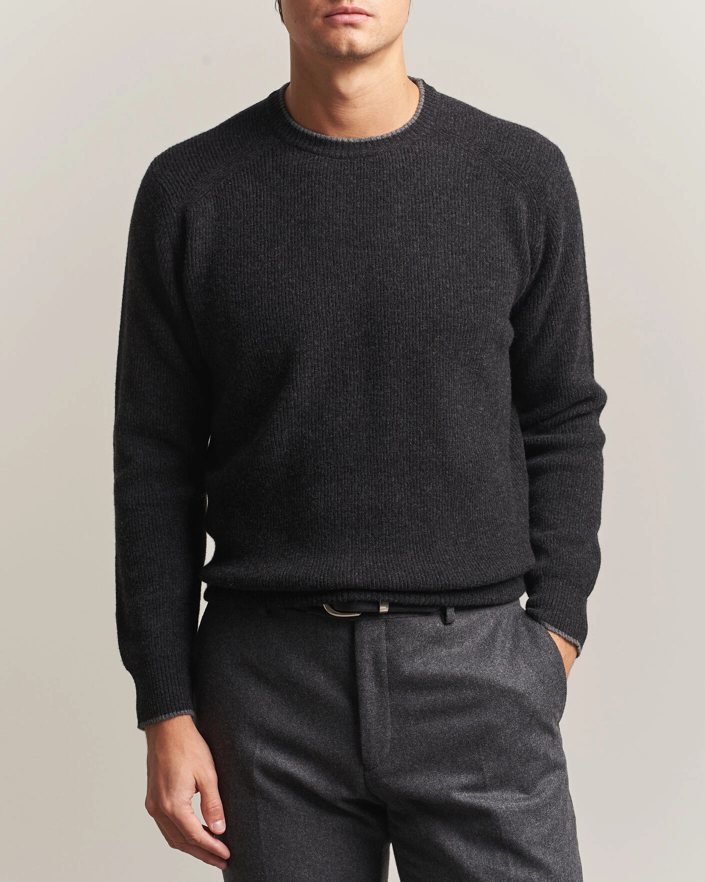 Herr | Tröjor | Altea | Rib Wool Raglan Sweater Charcoal