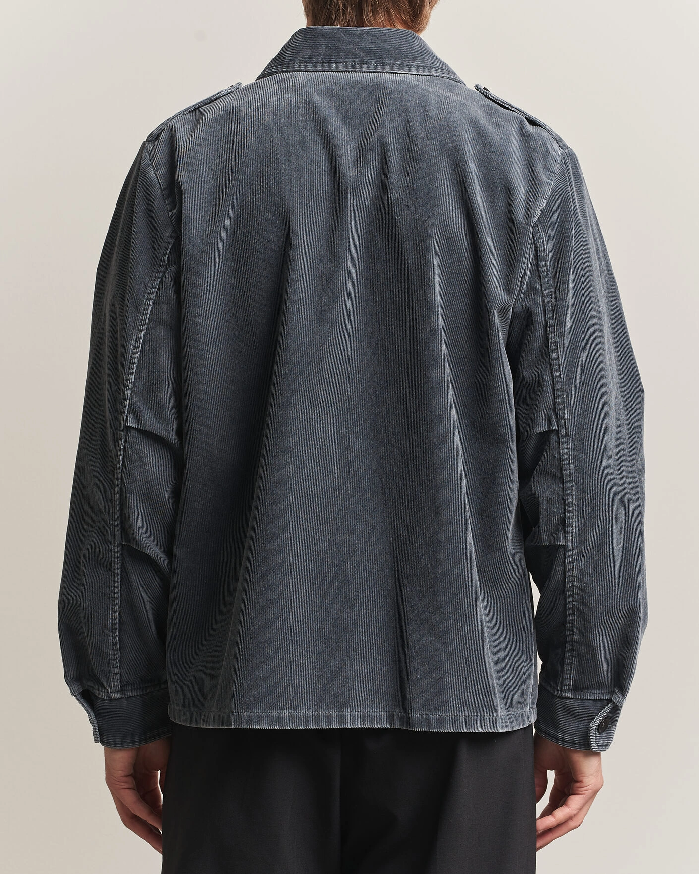Herr | Skjortor | Aspesi | Double Pocket Corduroy Overshirt Washed Black