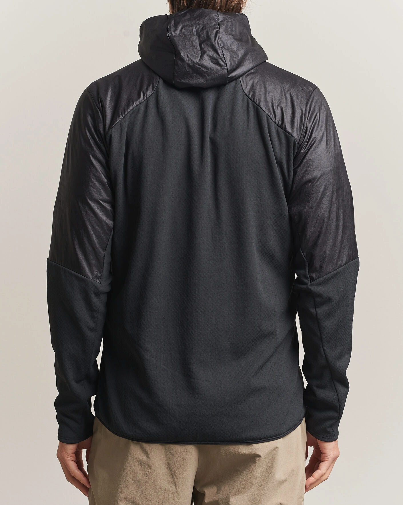 Herr | Jackor | Haglöfs | Nallo Touring Hybrid Mid Layer Jacket True Black