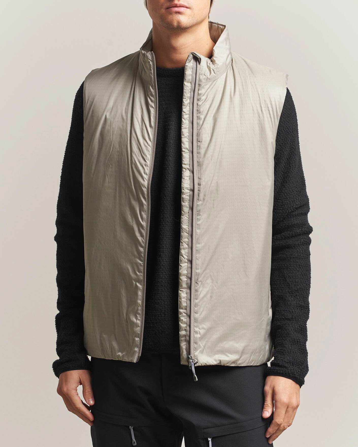Herr | Västar | Houdini | Dunfri Primaloft Padded Vest Sandstorm