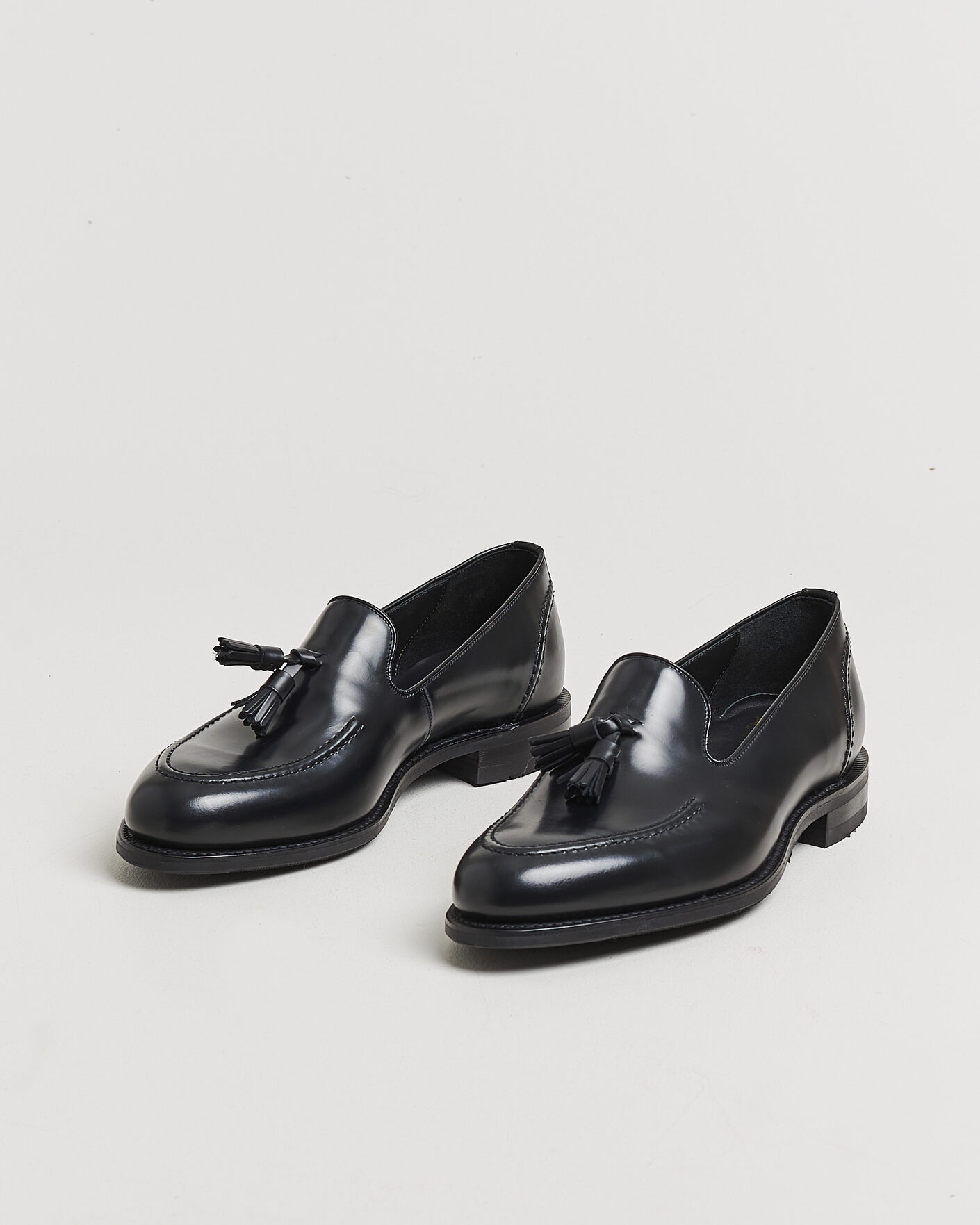 Herr | Loafers | Loake 1880 | Brunel Leather Tassel Loafer Black