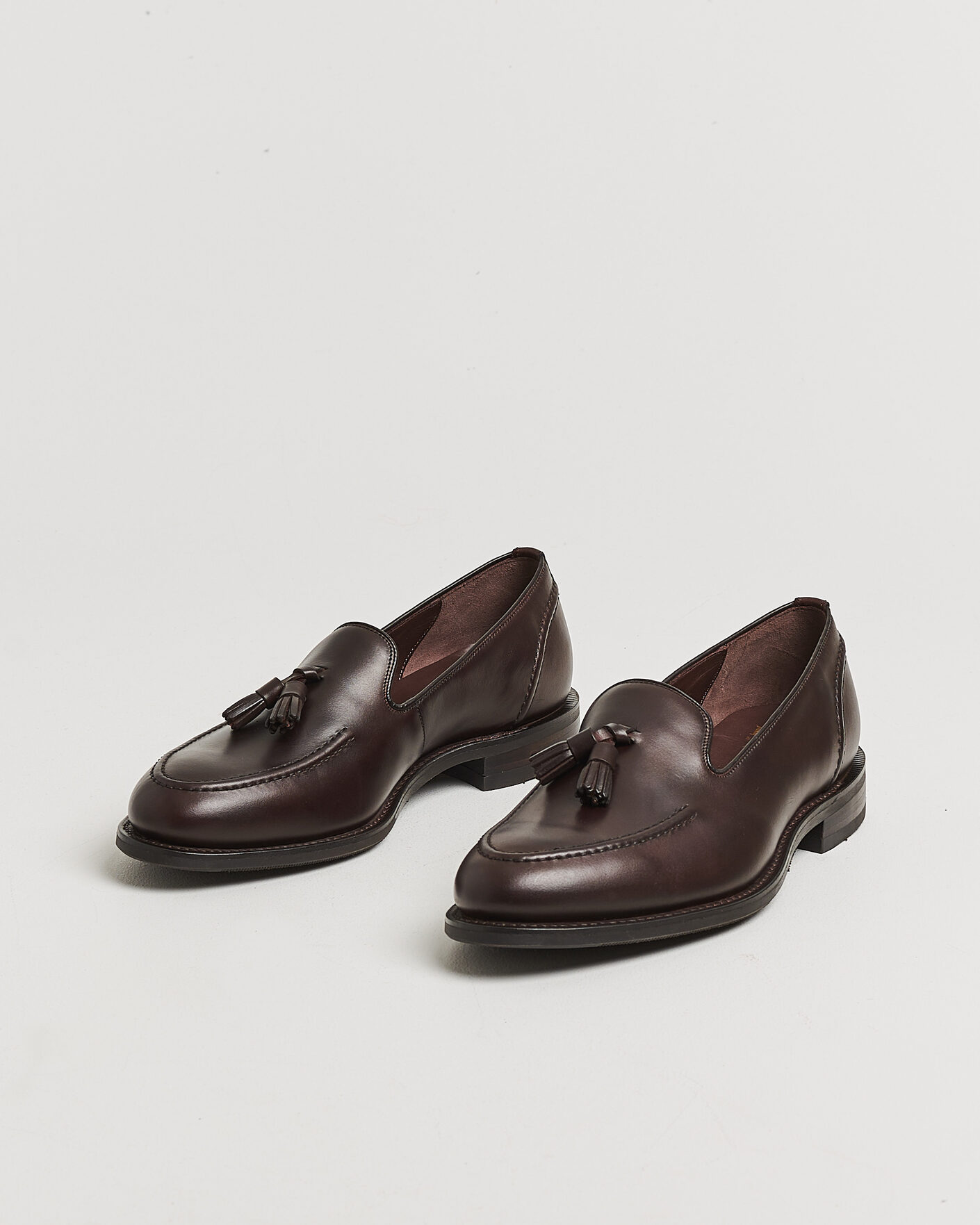 Herr | Loafers | Loake 1880 | Brunel Leather Tassel Loafer Dark Brown