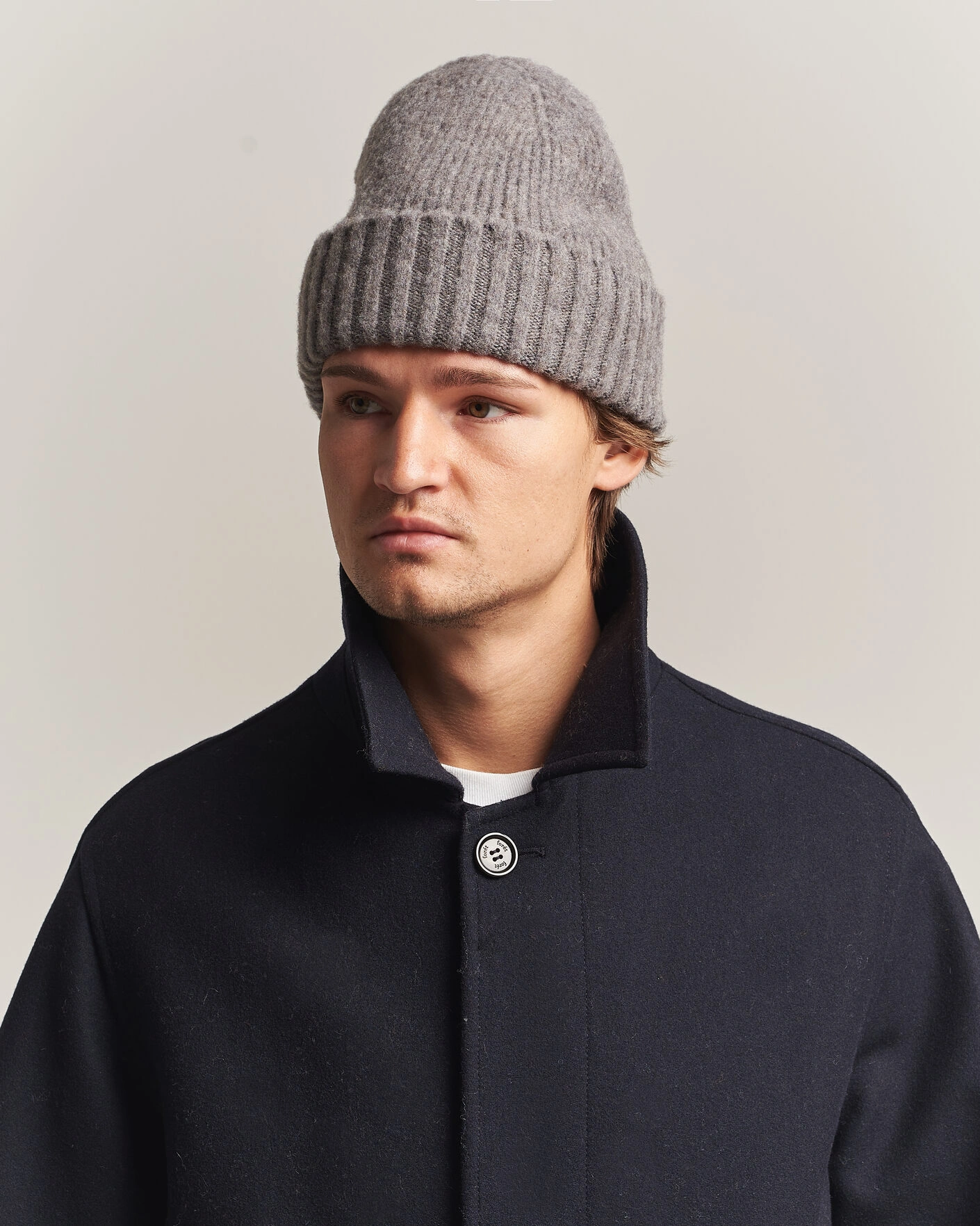 Herr | Mössor | Robert Mackie | Rona Ribbed Shaggy Lambswool Beanie Light Brown