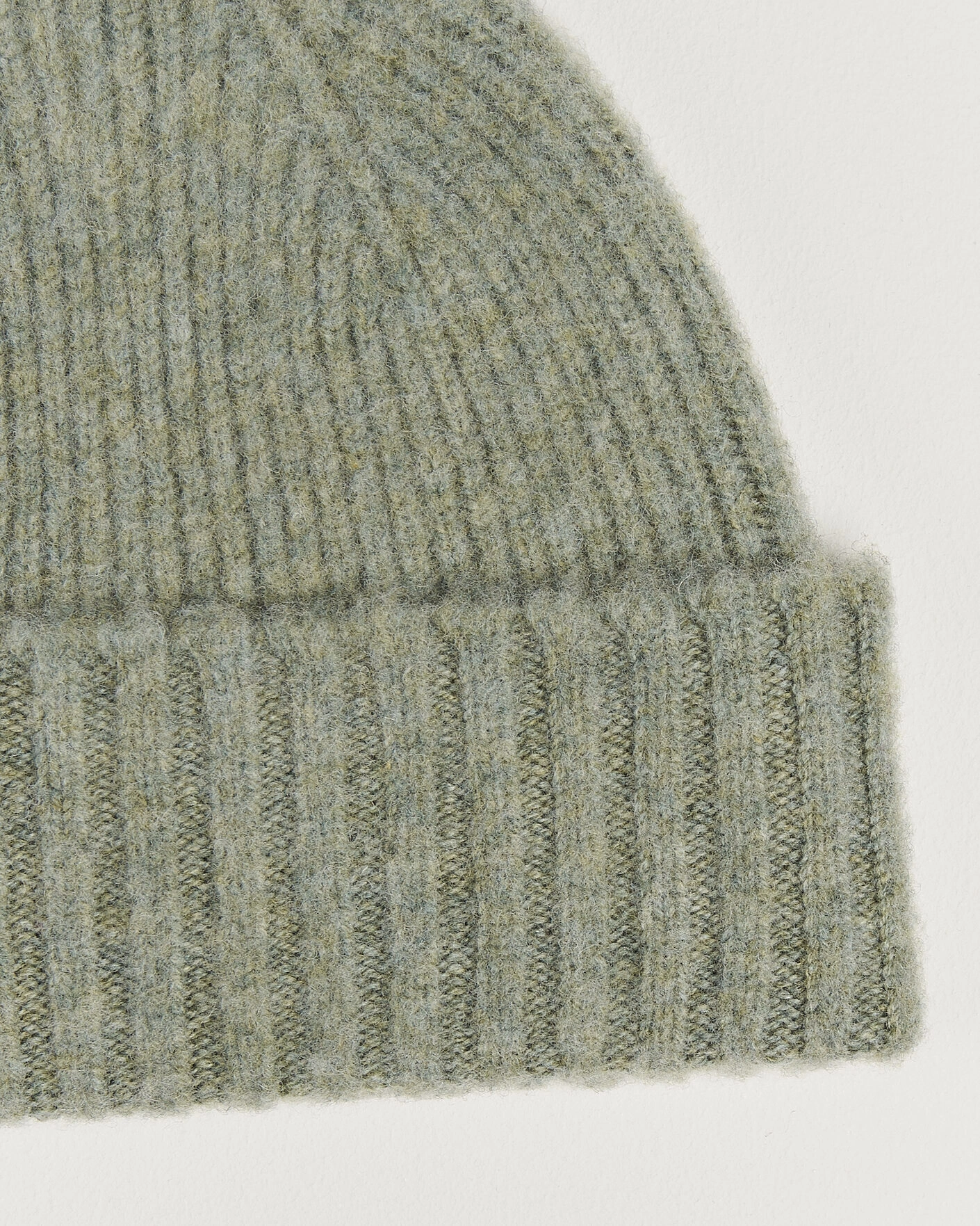 Herr | Mössor | Robert Mackie | Rona Ribbed Shaggy Lambswool Beanie Light Green
