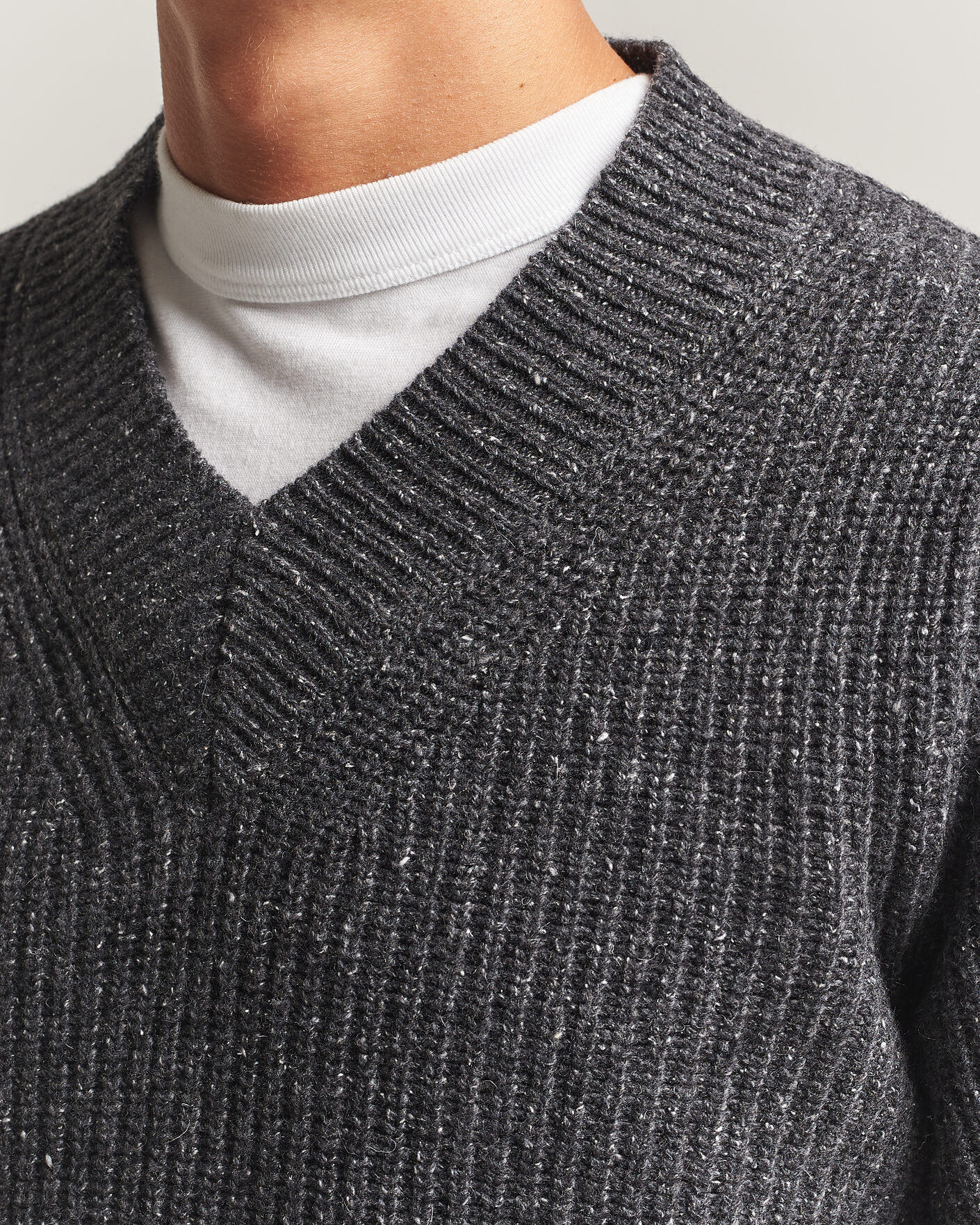 Herr | Tröjor | Morgano | Fisherman Ribb Donegal Knitted V-Neck Dark Grey