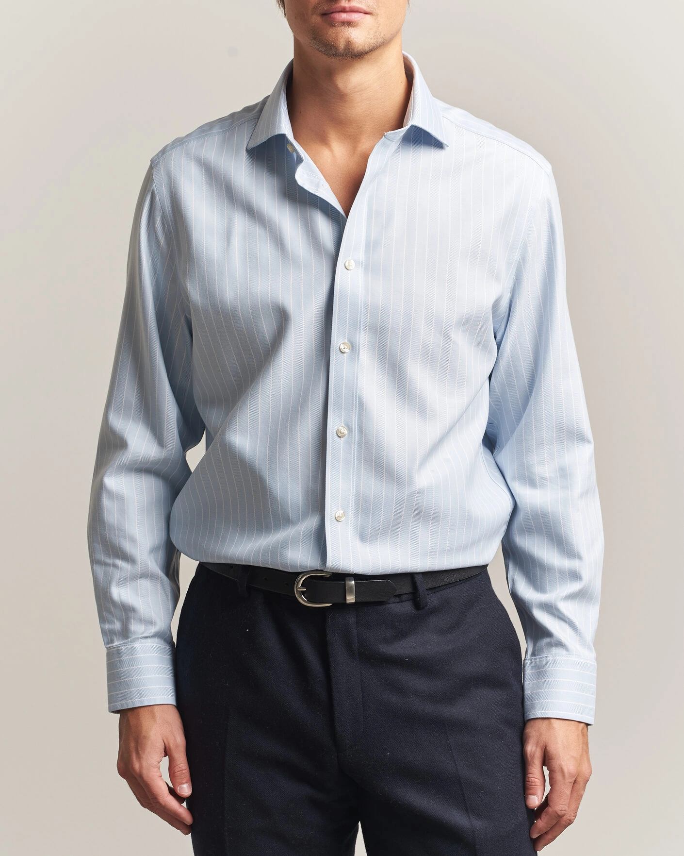 Herr | Skjortor | Charles Tyrwhitt | Slim Fit Non Iron Herringbone Stripe Shirt Light Blue