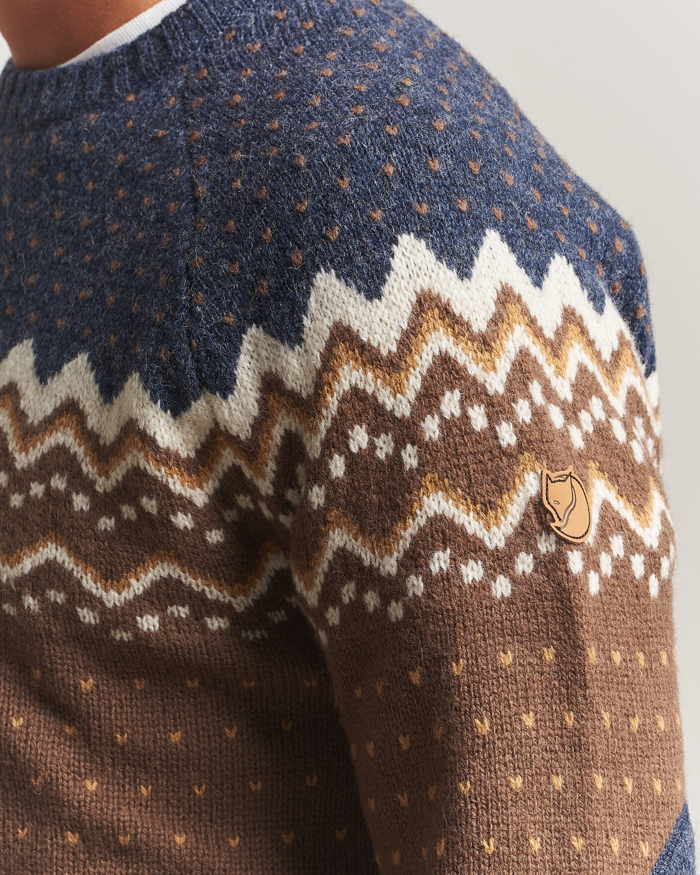 Herr | Tröjor | Fjällräven | Övik Knit Wool Sweater Dark Oak