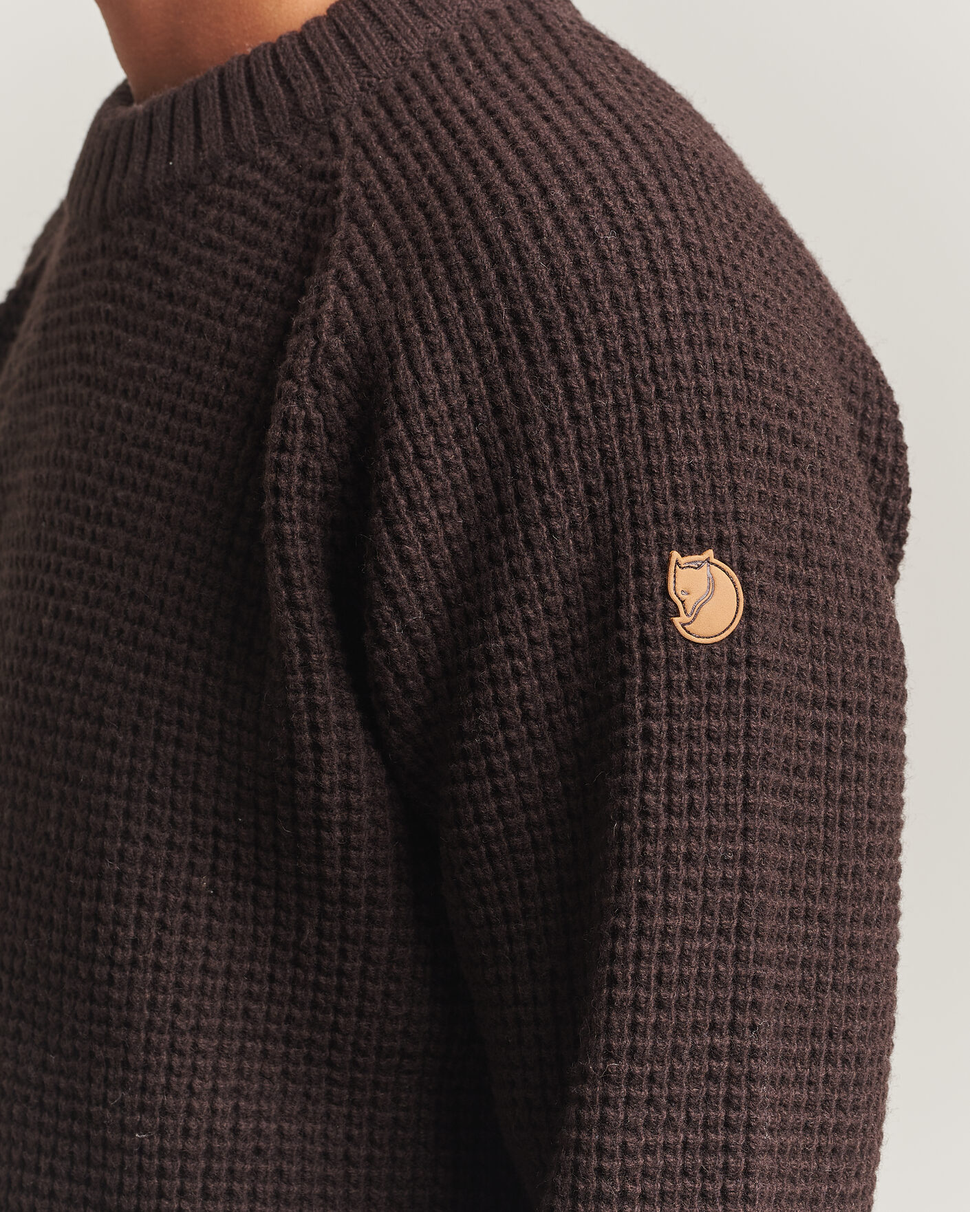 Herr | Tröjor | Fjällräven | Övik Wool Waffle Knit Black Oak