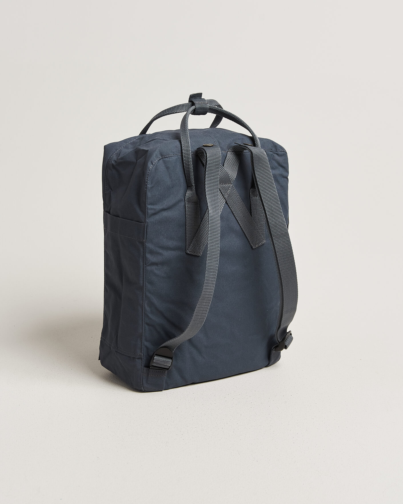 Herr | Väskor | Fjällräven | Kånken Graphite