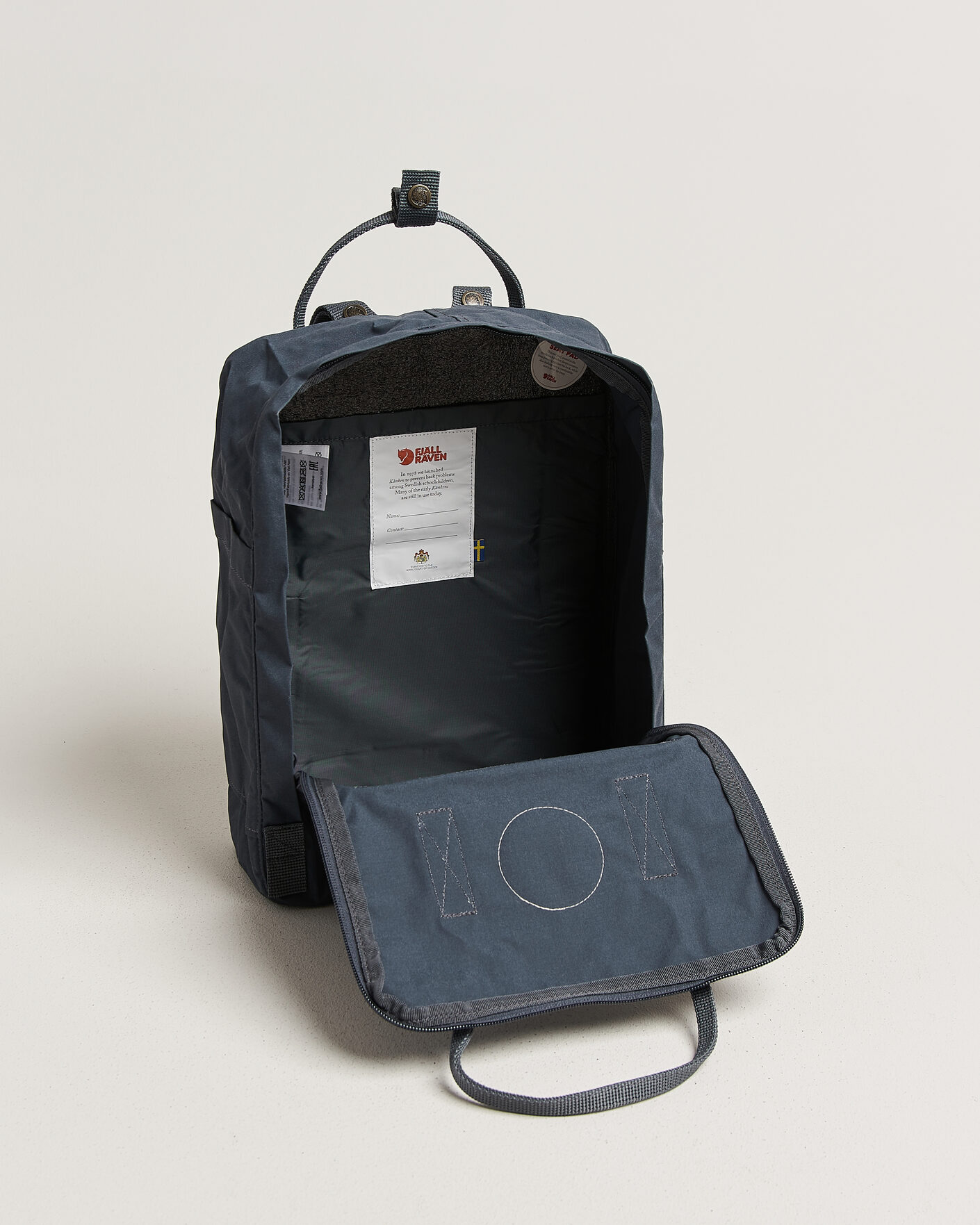 Herr | Väskor | Fjällräven | Kånken Graphite