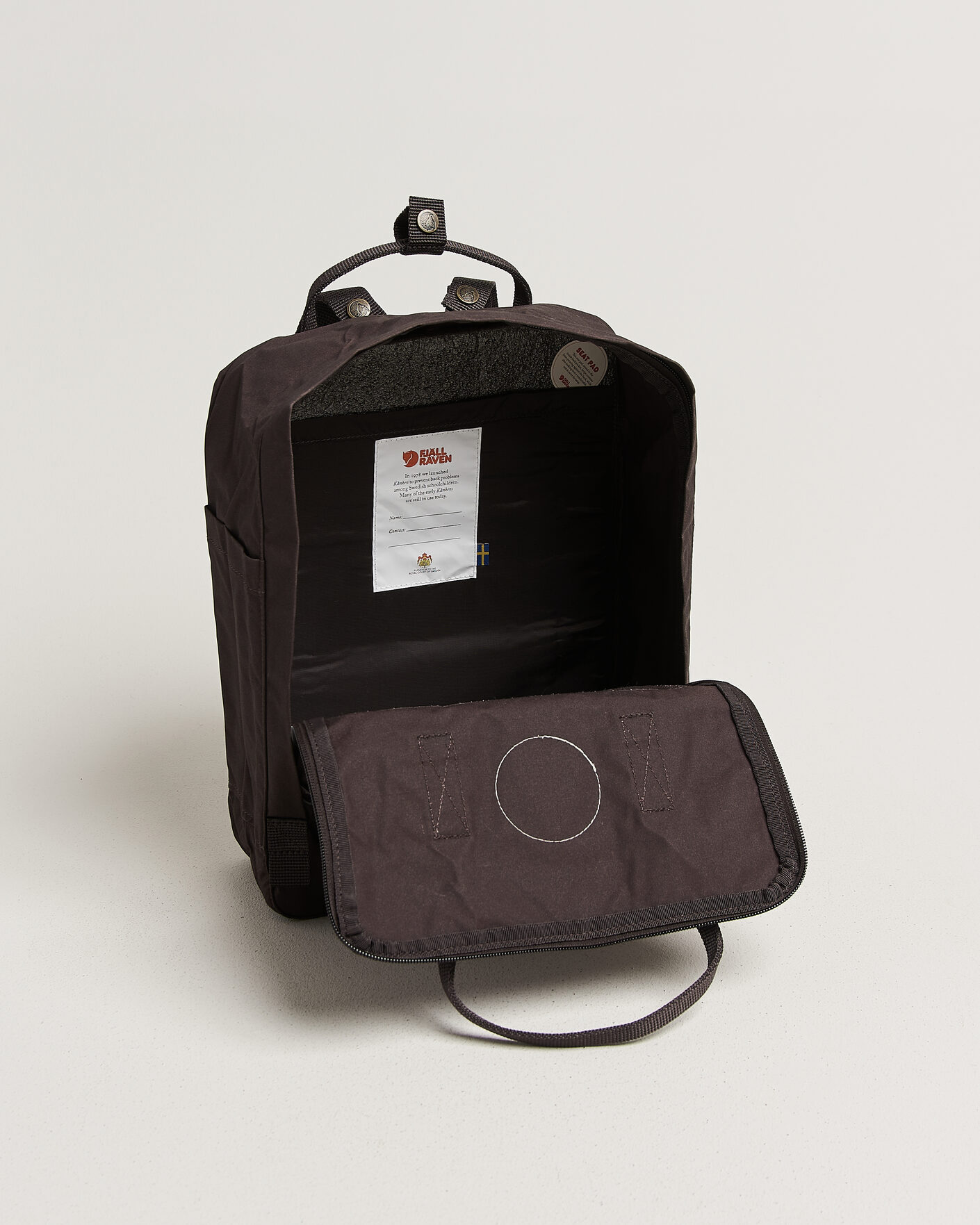 Herr | Väskor | Fjällräven | Kånken Black Oak