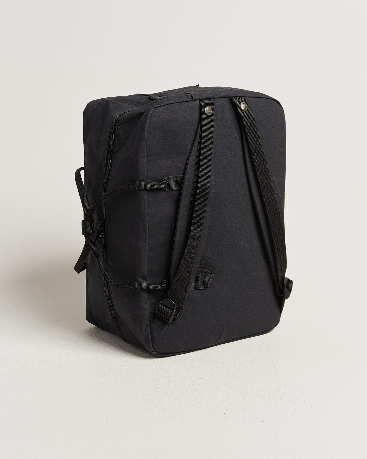 Herr | Väskor | Fjällräven | Kånken Weekender Black
