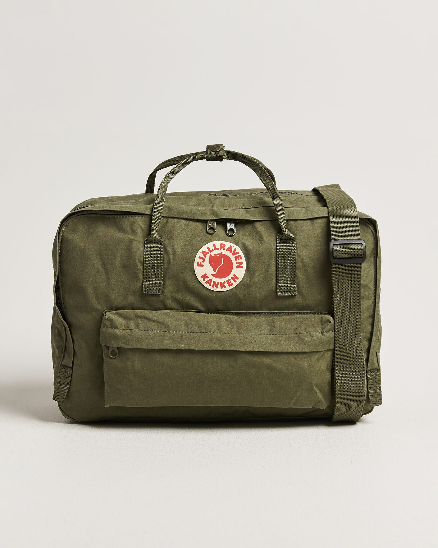 Herr | Väskor | Fjällräven | Kånken Weekender Green