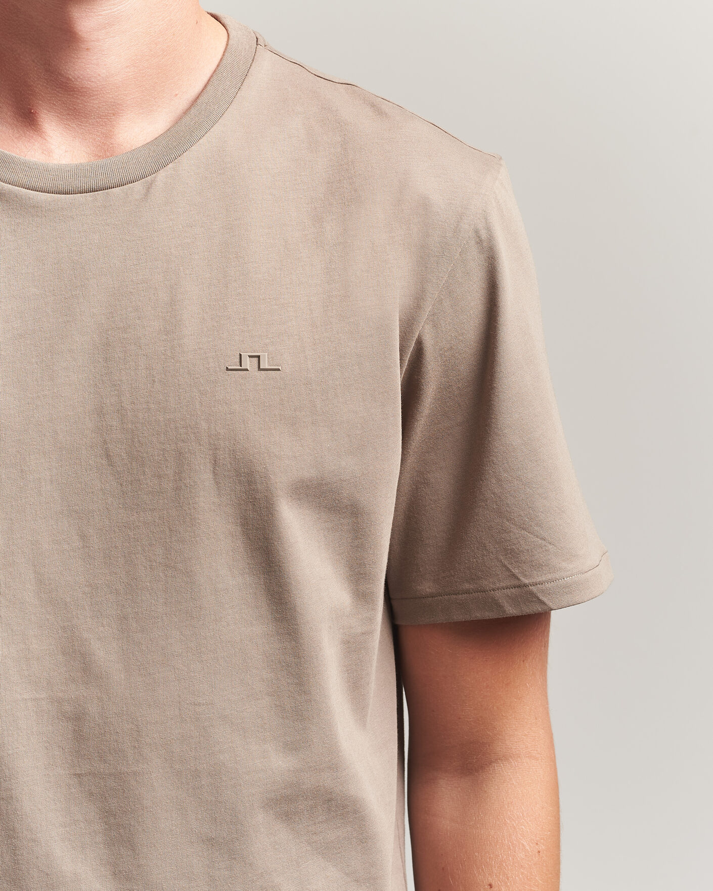 Herr | T-Shirts | J.Lindeberg | Alpha Crew Neck T-Shirt Brindle