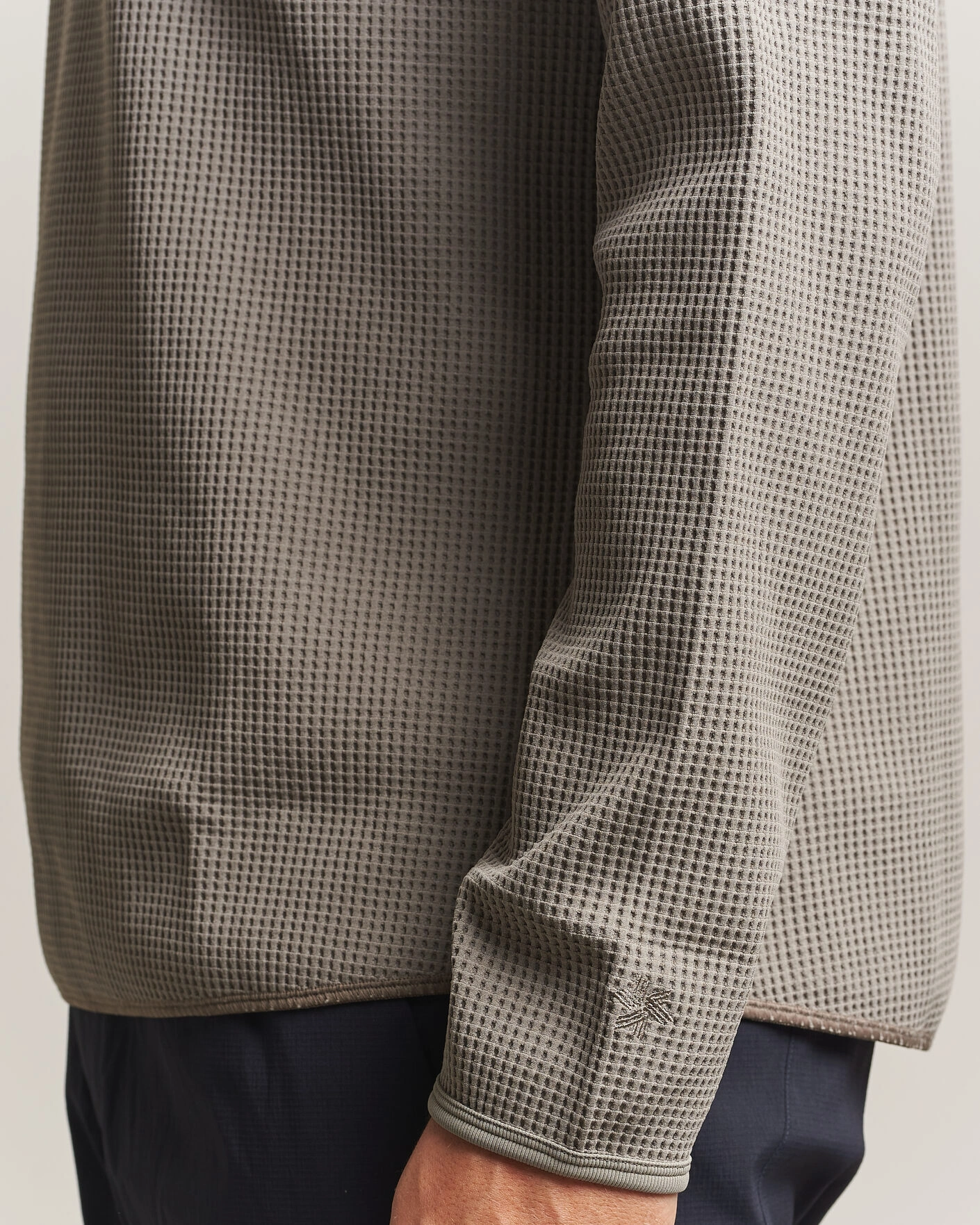 Herr | T-Shirts | Goldwin | WF Light Long Sleeve T-Shirt Arid Beige