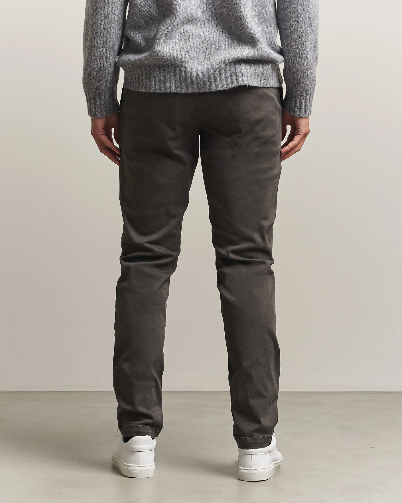 Herr | Byxor | Replay | Benni Hyperflex X-Lite Chinos Wood Grey