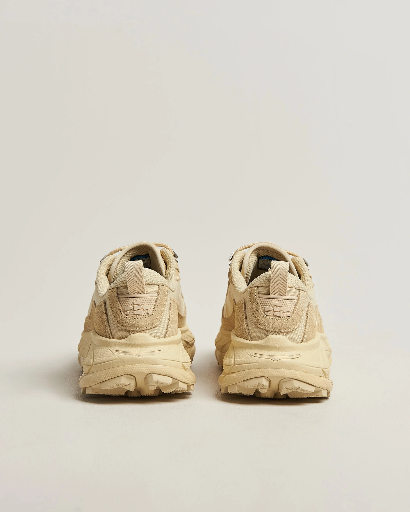Herr |  | Hoka | Tor Summit Barley Flour