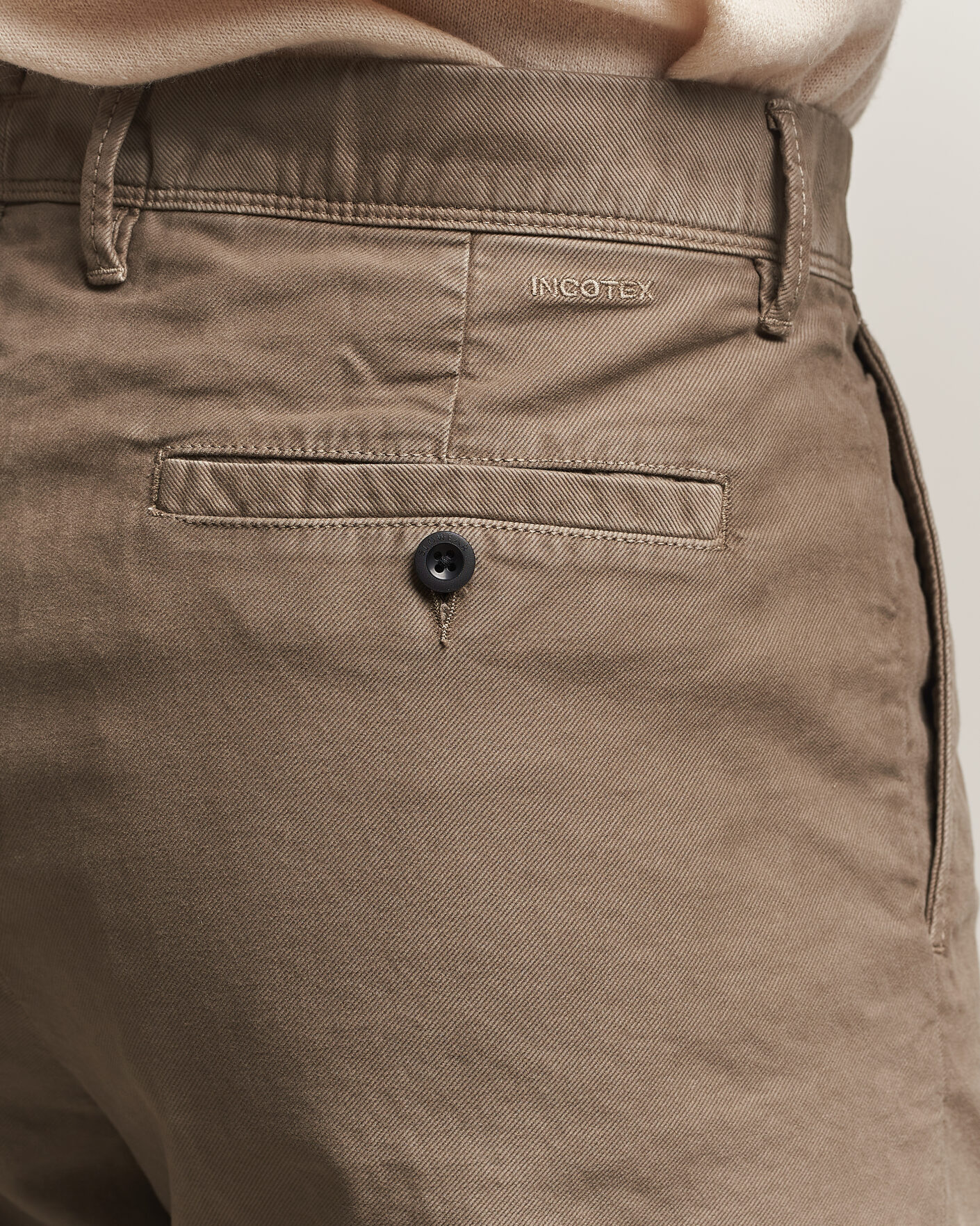 Herr | Byxor | Incotex | Regular Fit Garment Dyed Slacks Taupe