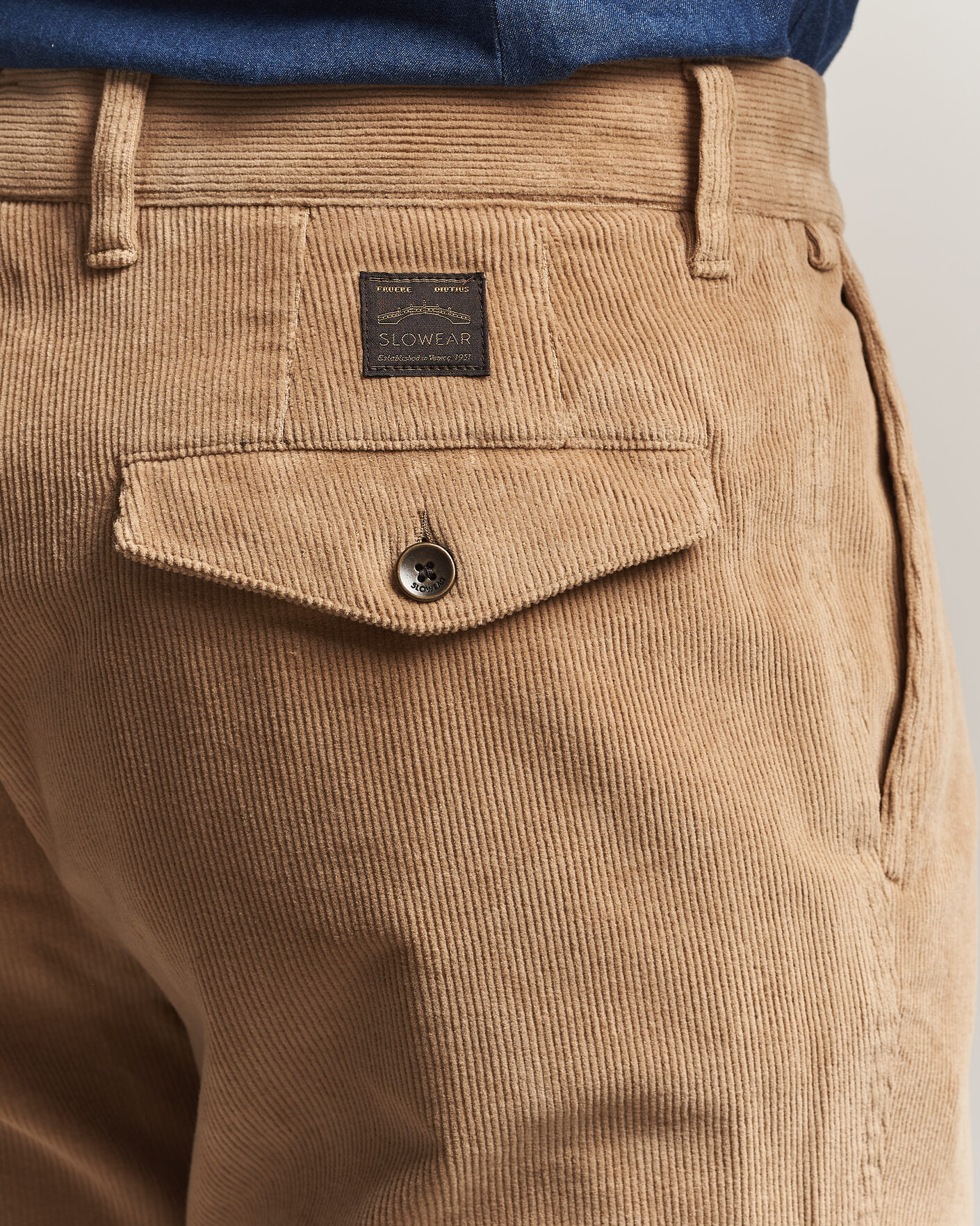 Herr | Byxor | Incotex | Regular Fit Washed Corduroy Slacks Khaki