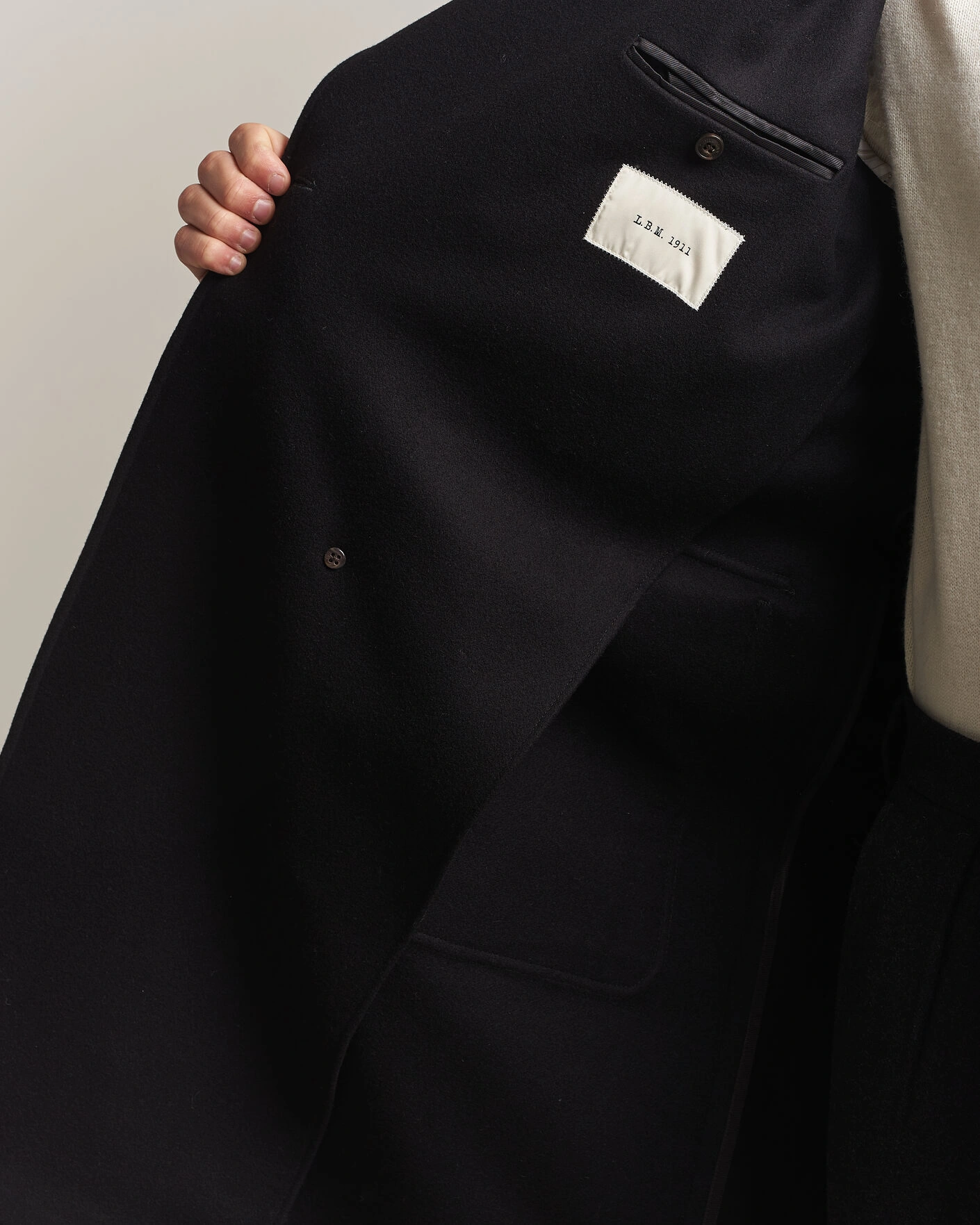 Herr | Jackor | L.B.M. 1911 | Double Breasted Wool/Cashmere Coat Black