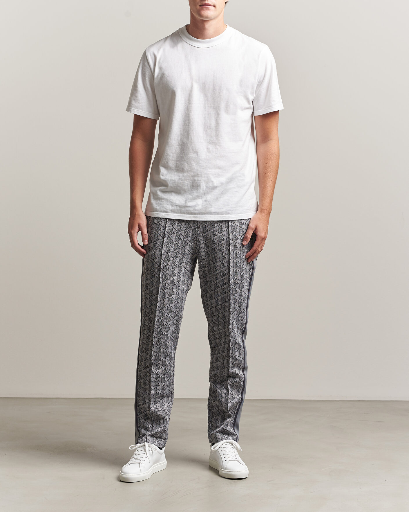 Herr | Byxor | Lacoste | Monogram Track Pants Calluna/Graphite