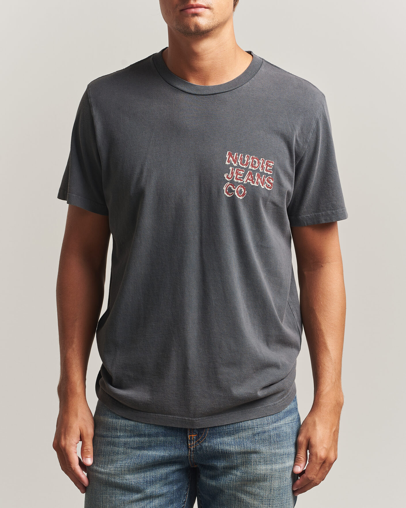 Herr | T-Shirts | Nudie Jeans | Roy Life Tracks T-Shirt Antracite
