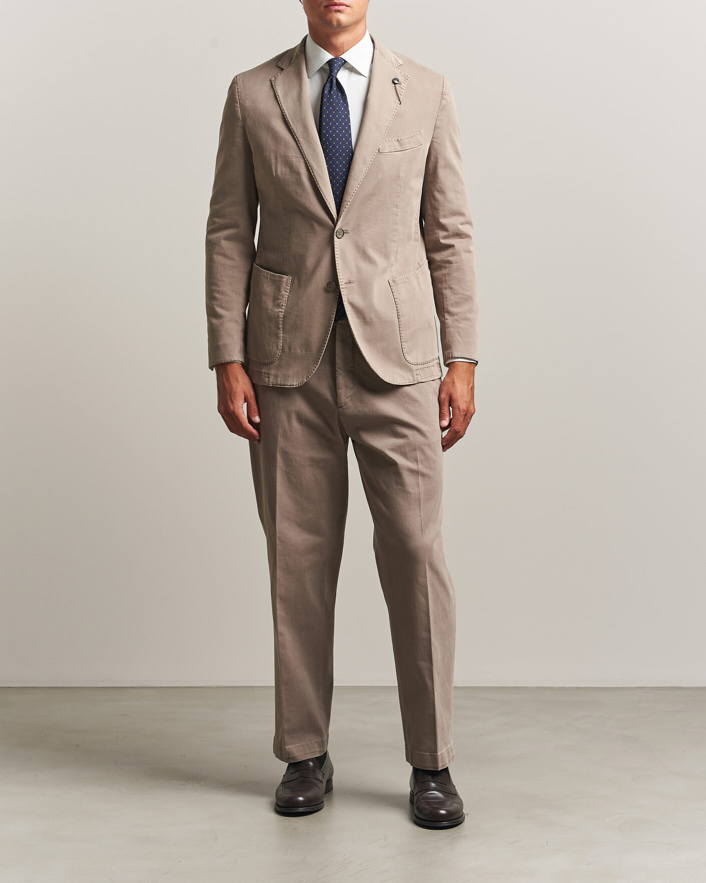 Herr | Kavajer | Santaniello | Washed Cotton Patch Pocket Blazer Taupe