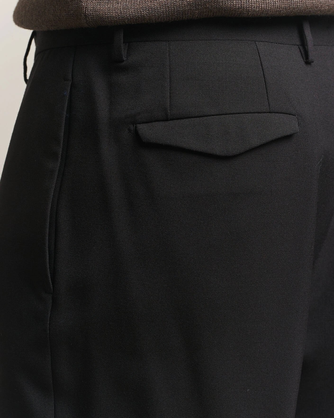 Herr | Byxor | Santaniello | Wool Trousers Black
