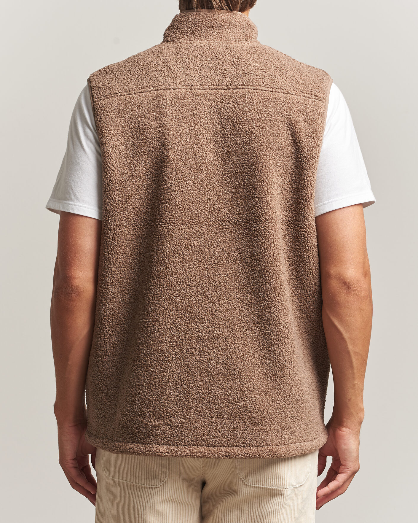 Herr | Västar | LES DEUX | Patch Teddy Vest Caribou