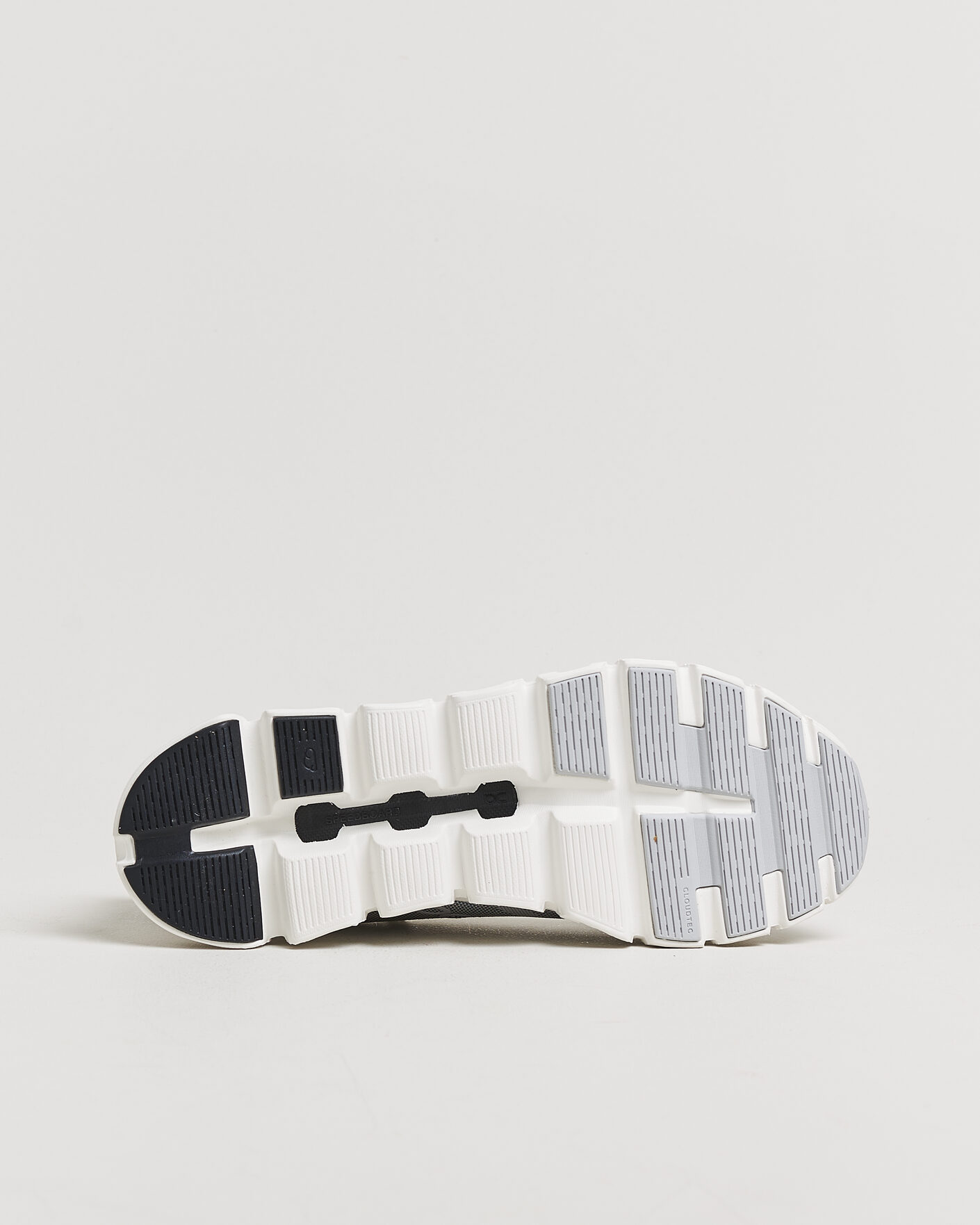 Herr | Sneakers | On | Cloud 6 Versa White/Black