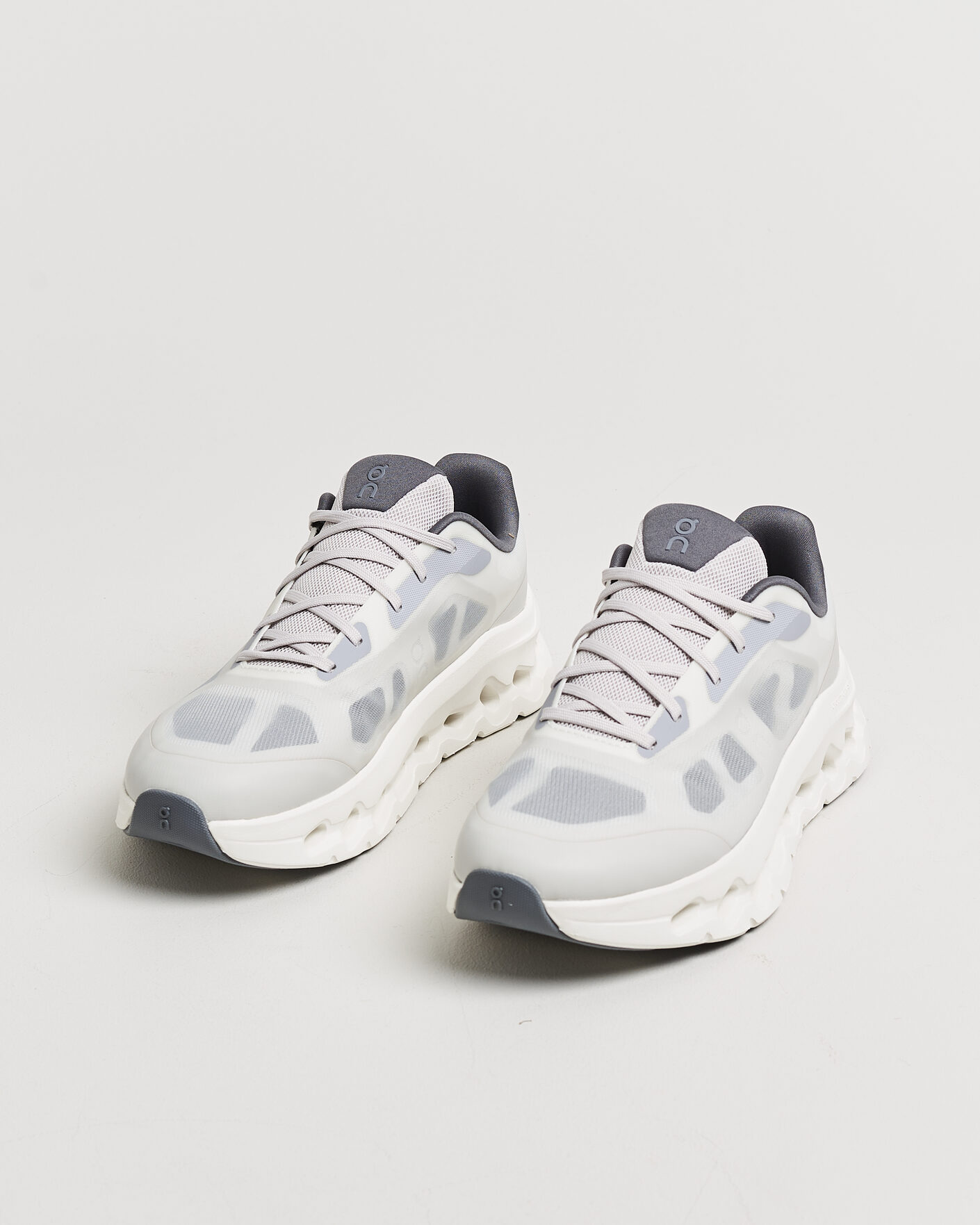Herr | Sneakers | On | Cloudtilt Remix Alloy/Ivory