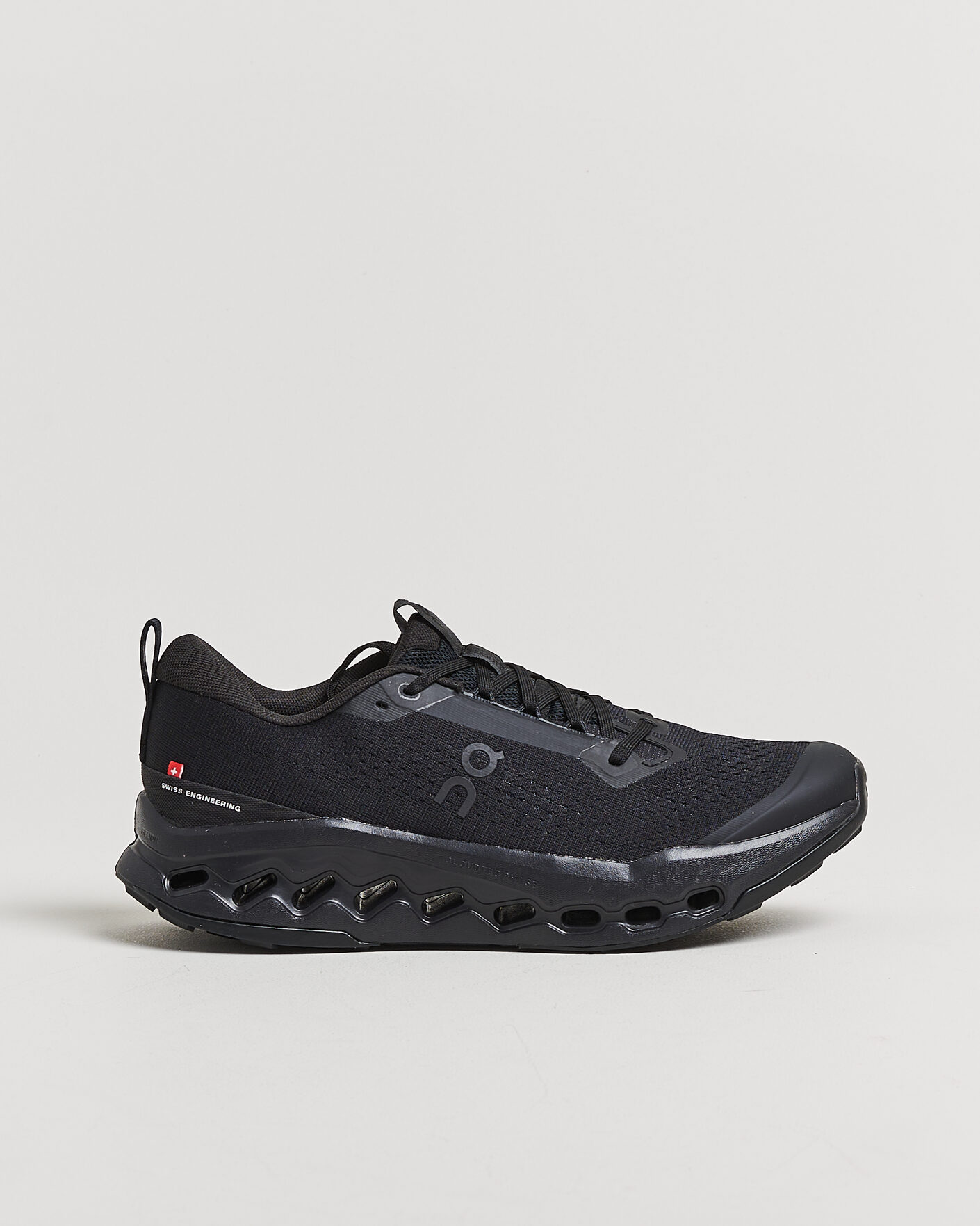 Herr | Löparskor | On | Cloudsurfer Trail 2 Black/Eclipse