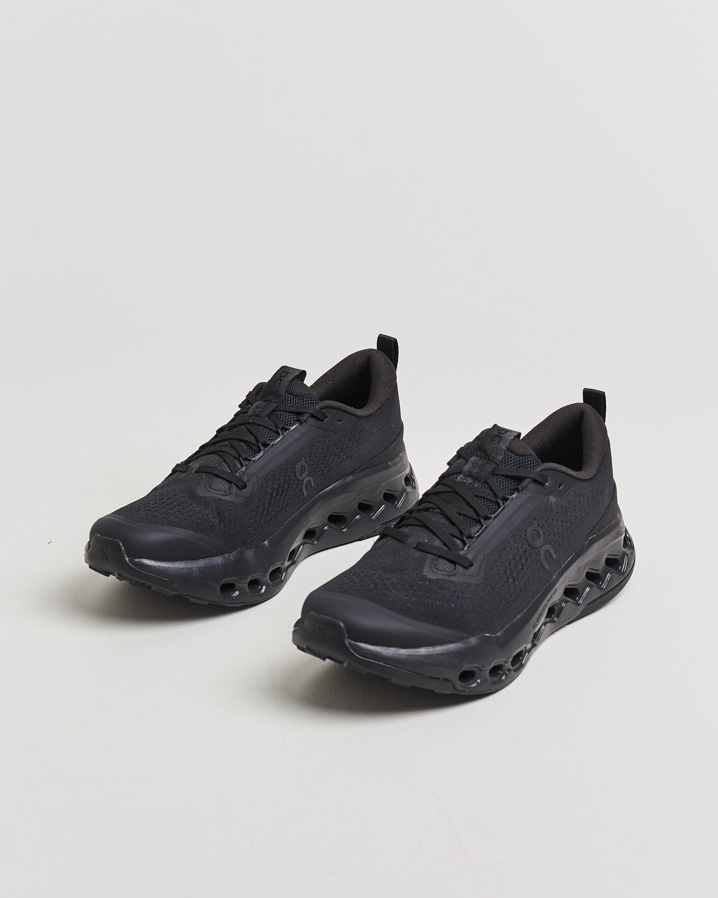 Herr | Löparskor | On | Cloudsurfer Trail 2 Black/Eclipse